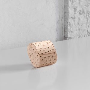 Gusto Single Watch Roll Light Cappuccino Ostrich Leather